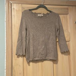 Philosophy scalloped neck and cuffs gray shirt